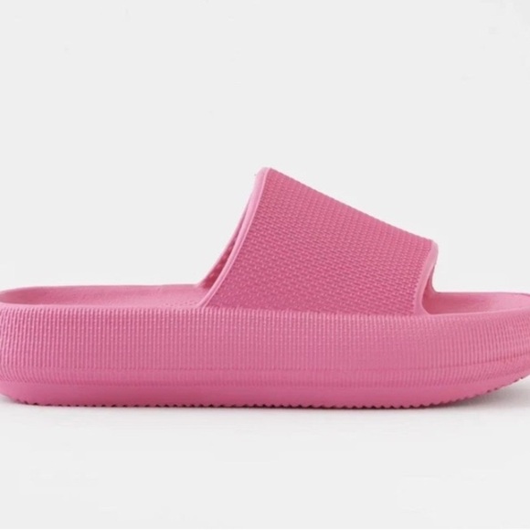 Kids Pink Slide Sandals - Picture 2 of 6